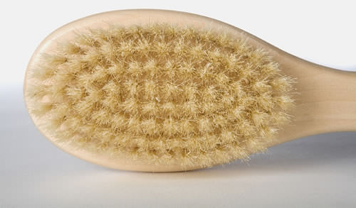 Health Benefits of Dry Brushing