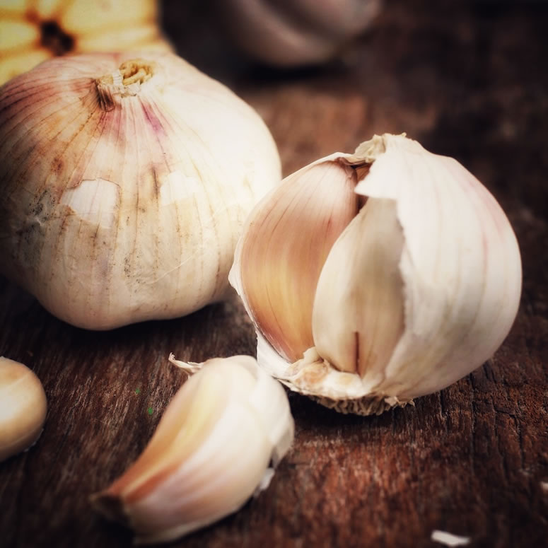 Garlic Steam for Sinus Congestion